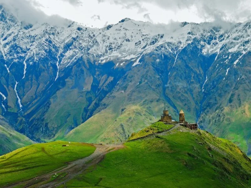 ⁠Kazbegi Yürüyüş Parkuru