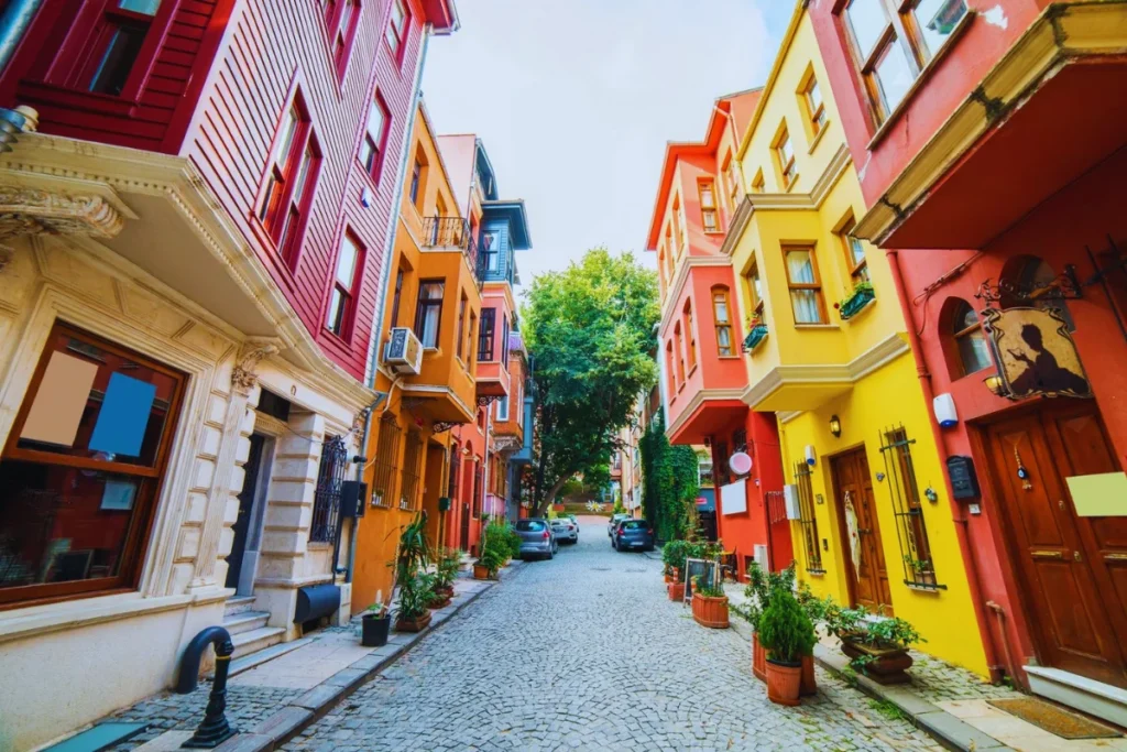 Kuzguncuk street